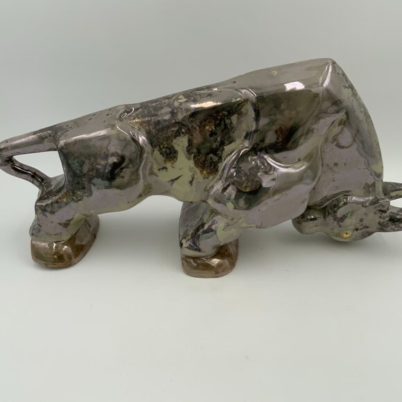 Charging Bull Porcelain Statue Silver Colored Marble Finish - Picture 1 of 11